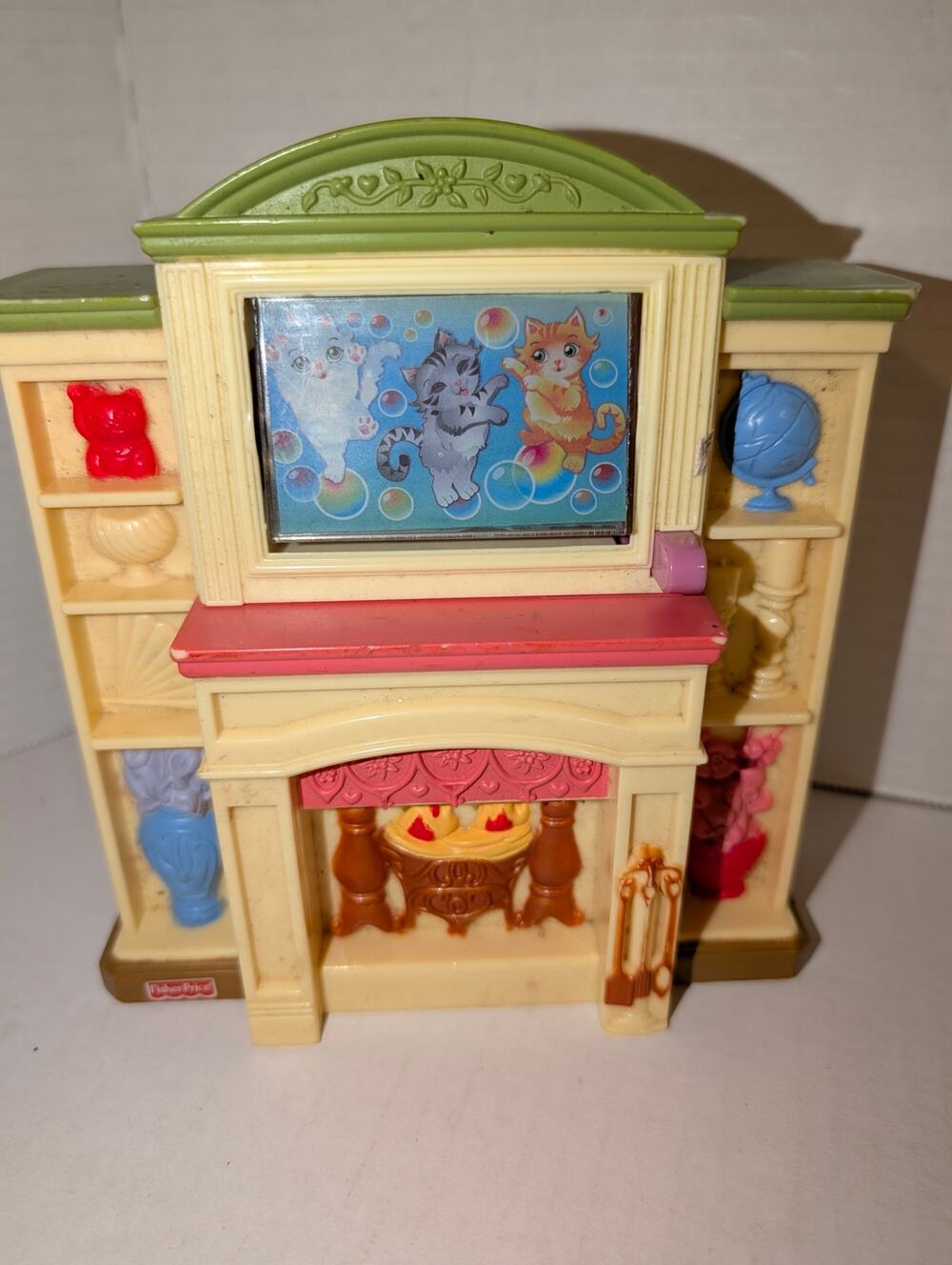 Fisher-Price Loving Family Dollhouse Fireplace Entertainment Center TV w/ Sound